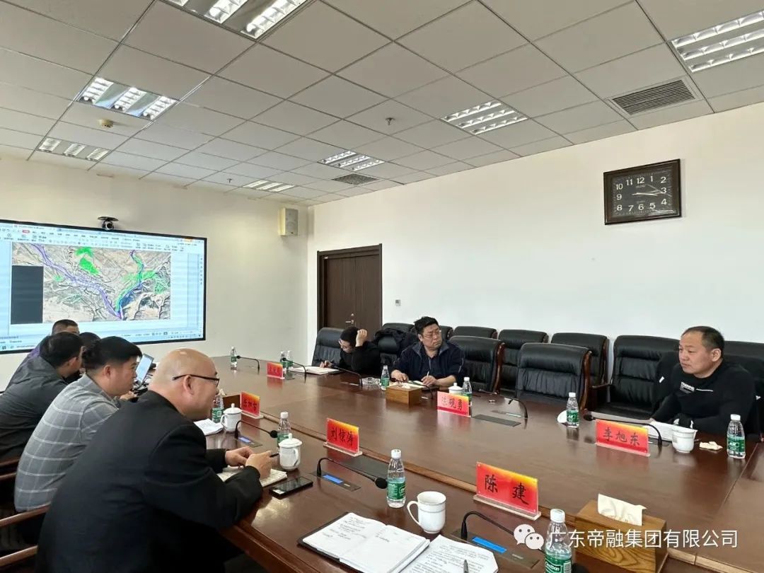 J9����-����վ����