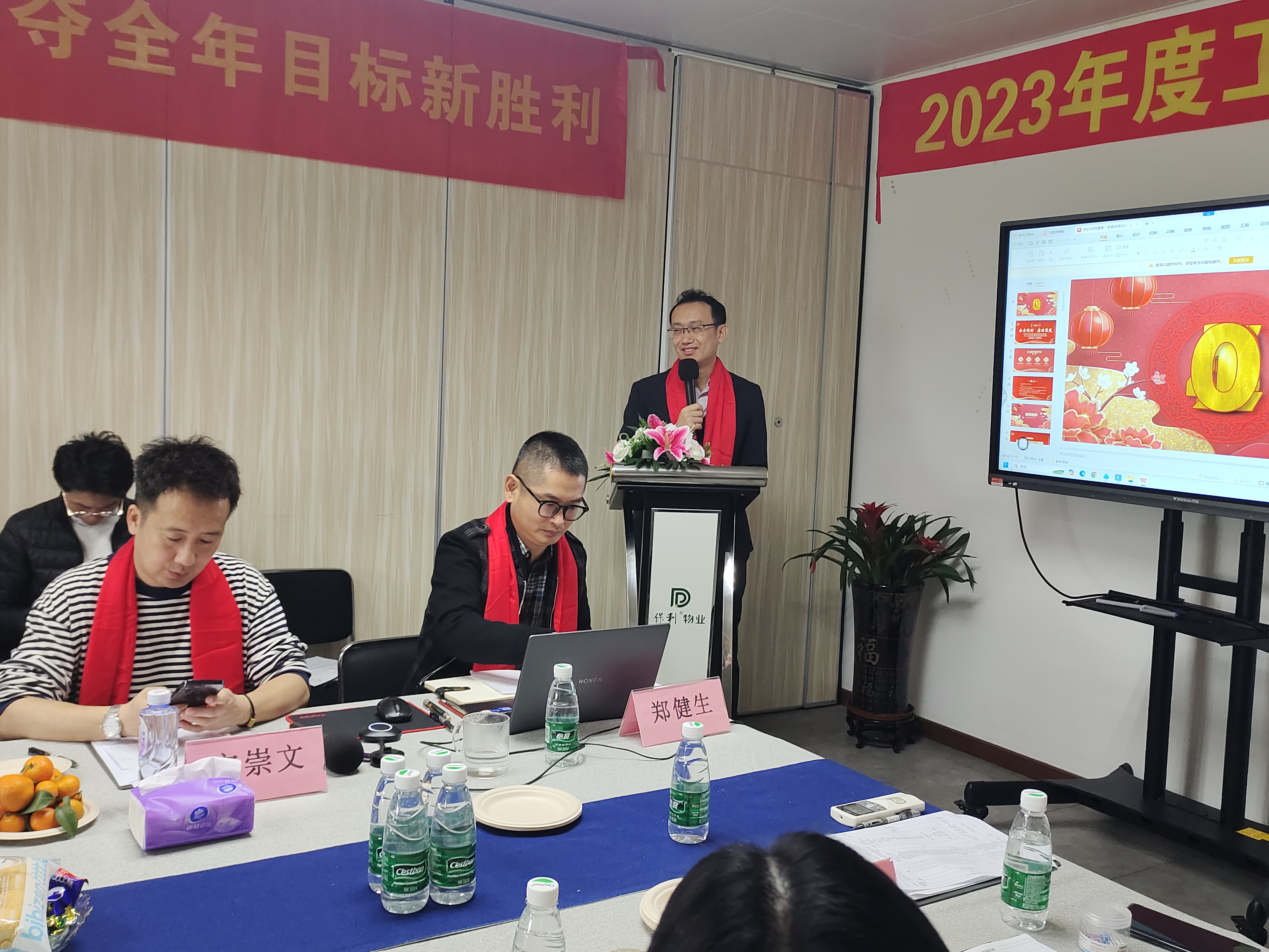 J9����-����վ����