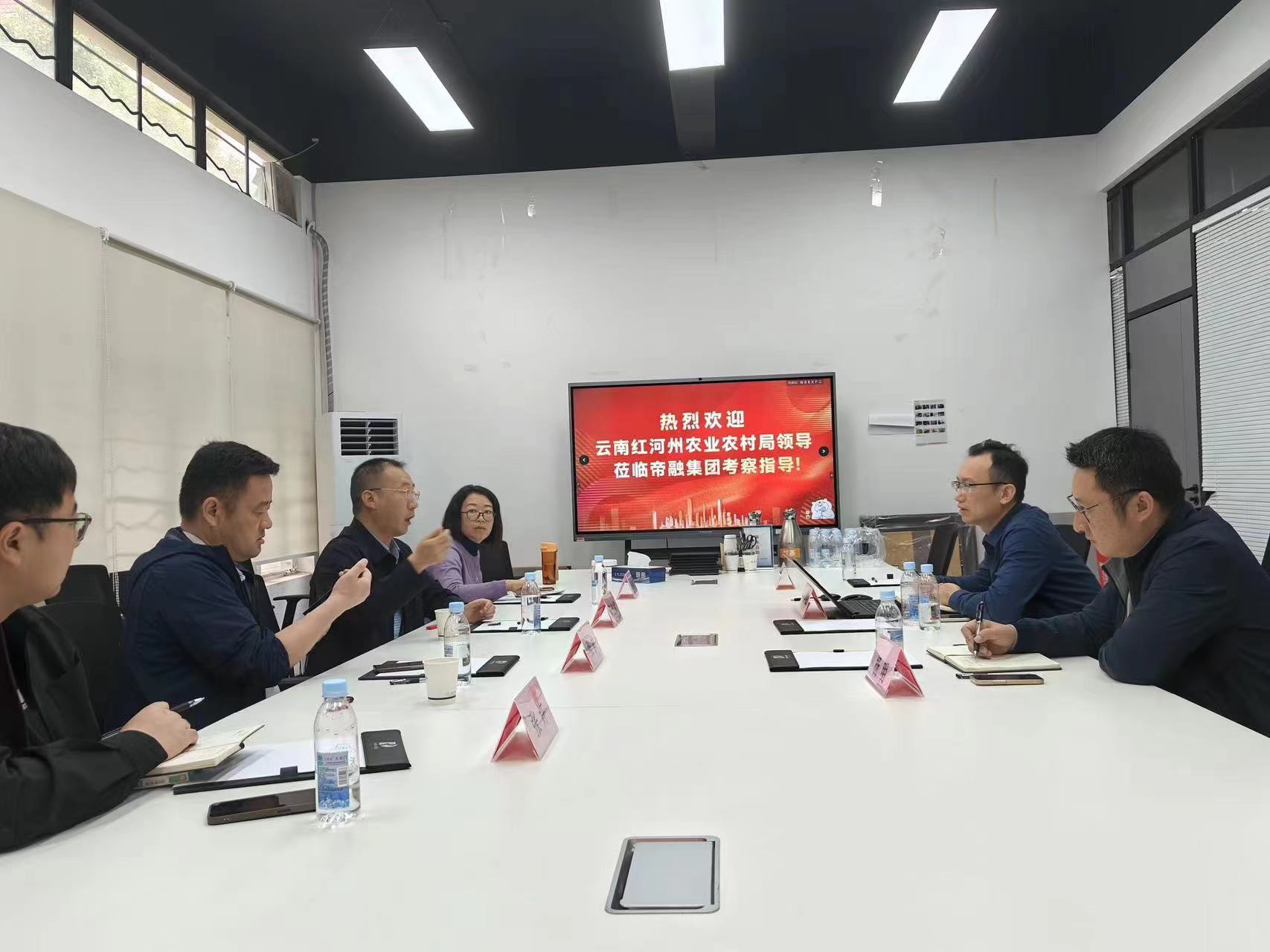 J9����-����վ����