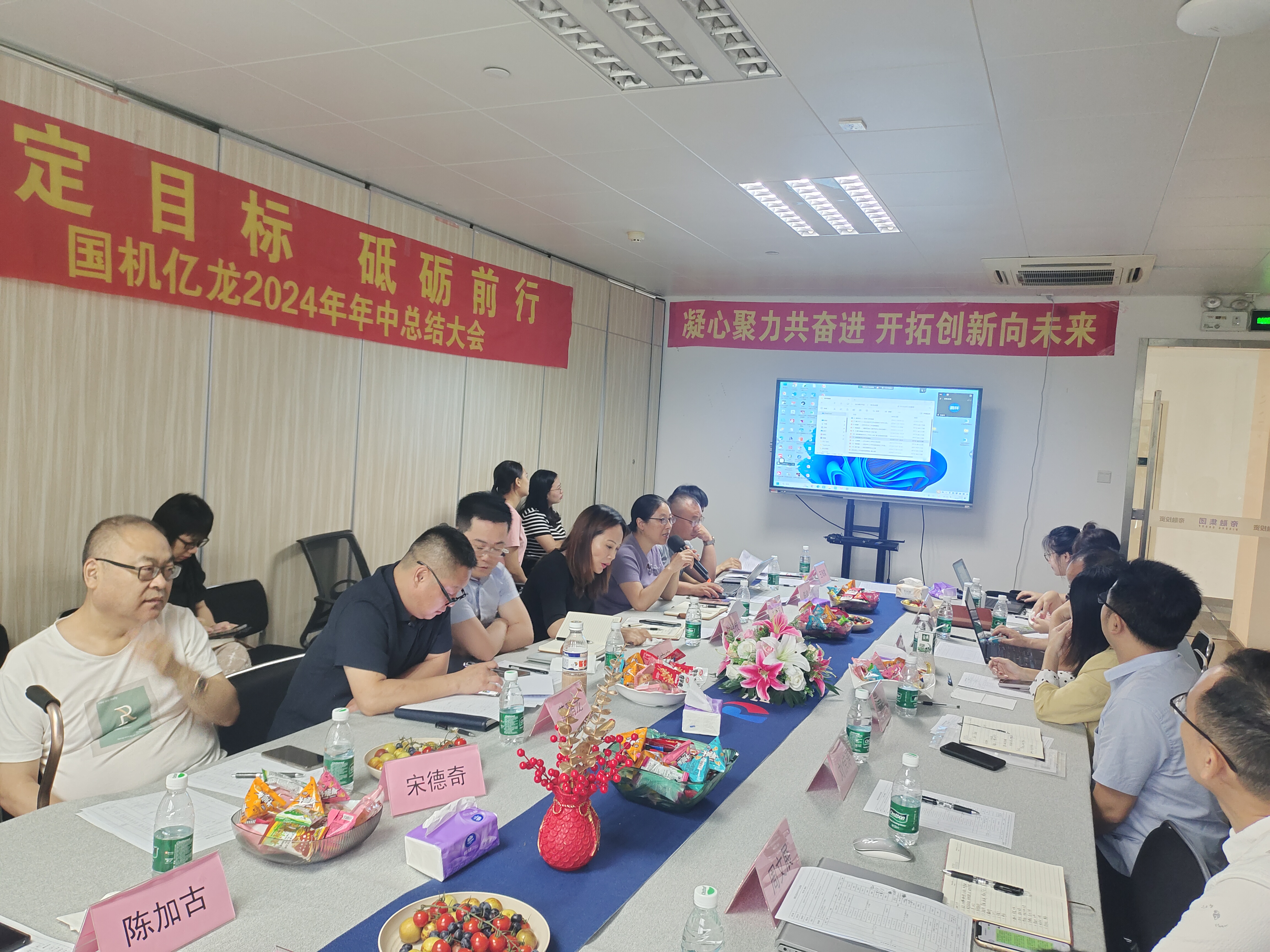 J9����-����վ����