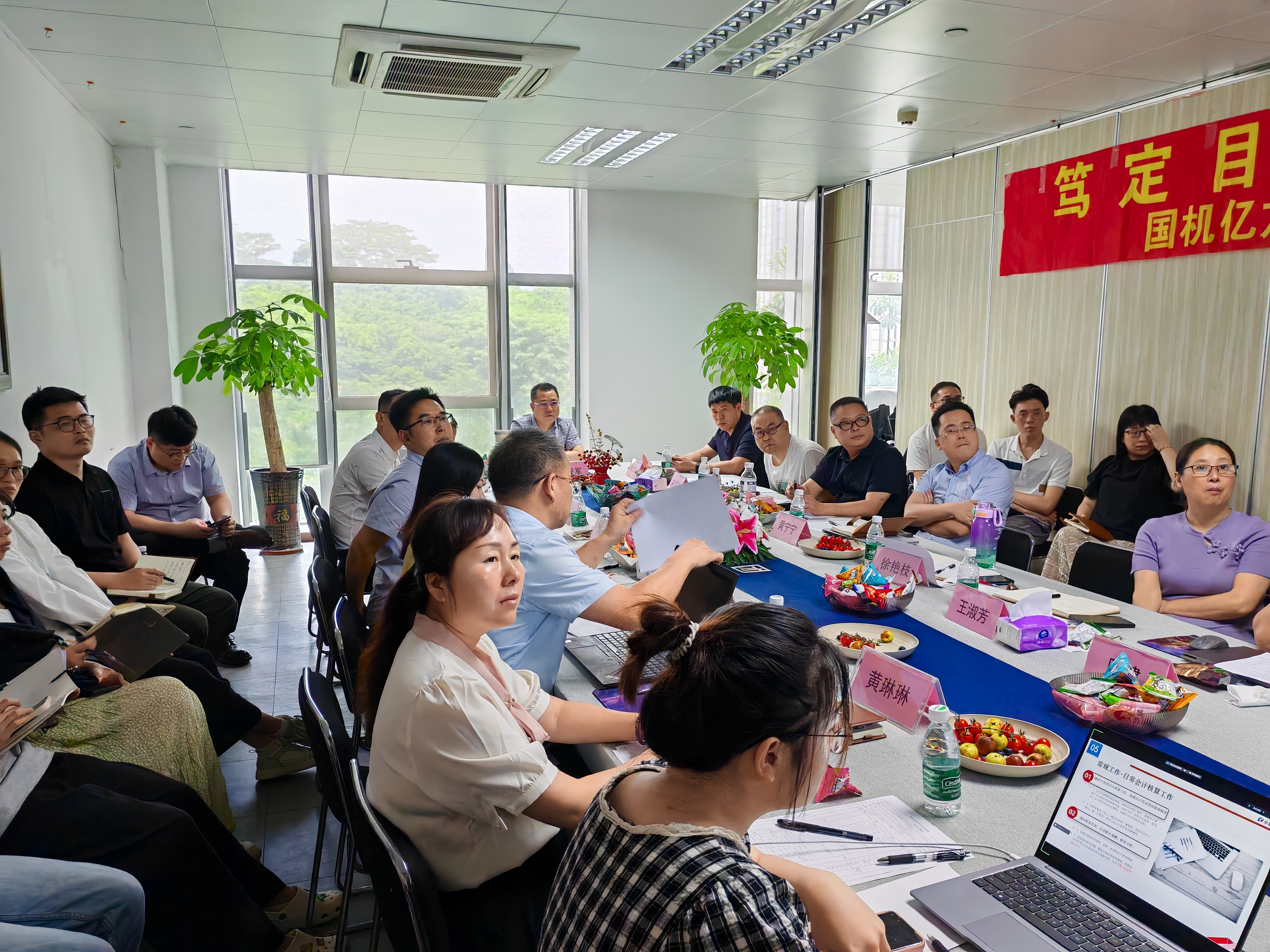 J9����-����վ����