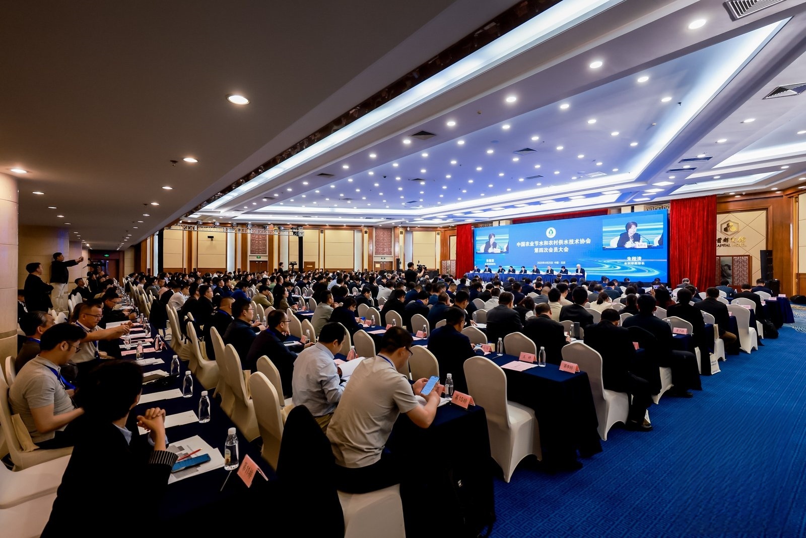 J9����-����վ����