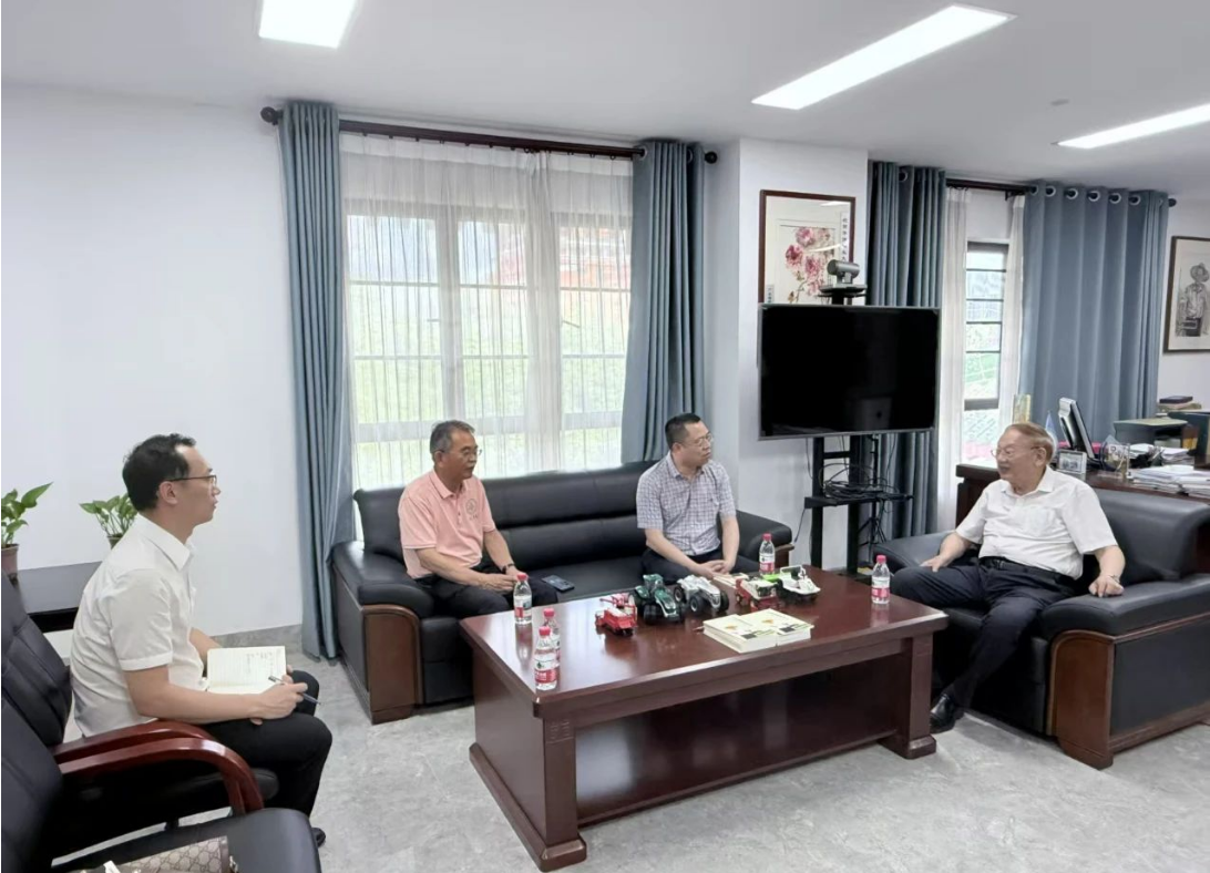 J9����-����վ����